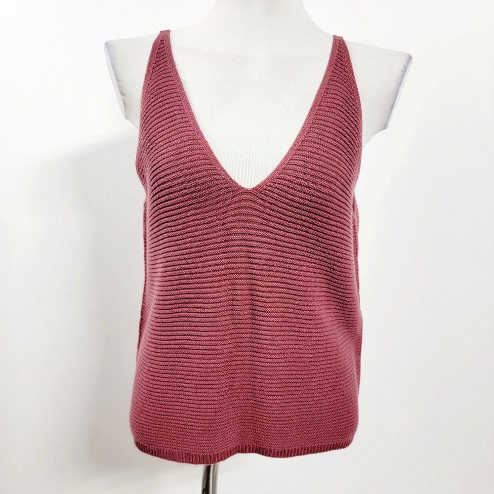 Express medium knit top nwt